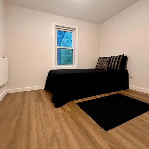 $174,900 | 121 Henderson Place, Cadillac, MI 49601