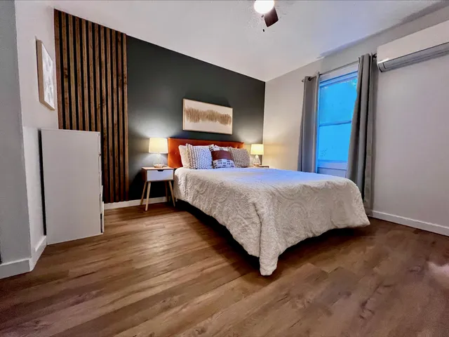 $174,900 | 121 Henderson Place, Cadillac, MI 49601