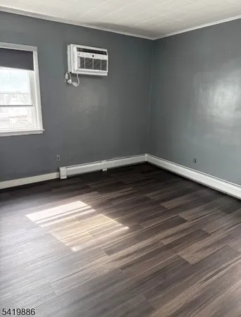 $2,100 | 54 Tappan Street, Unit 2, Kearny, NJ 07032