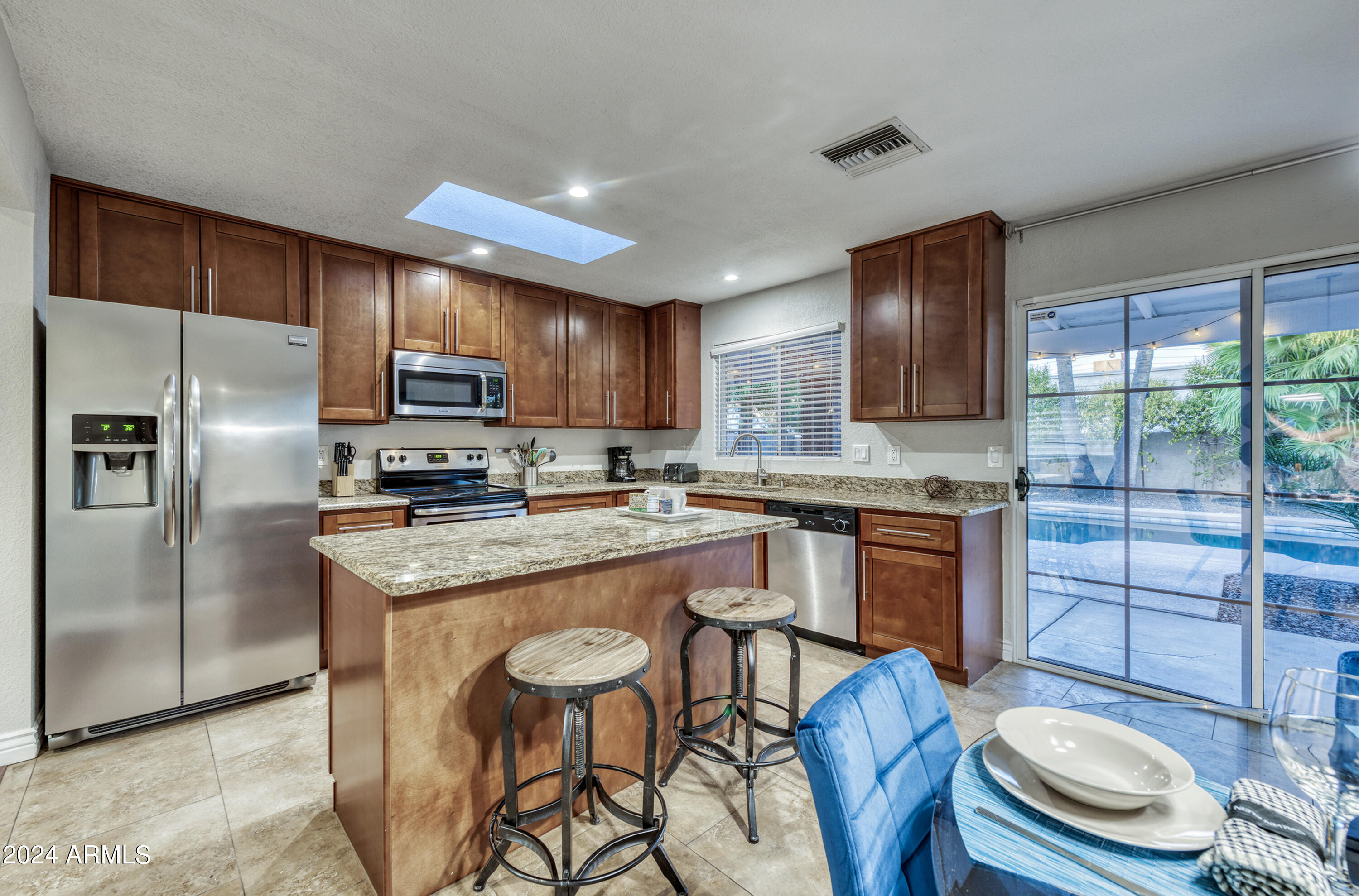15841 North 23rd Place Phoenix, AZ 85022 - Photo 2 of 35 Breakfast Bar ~ Kitchen