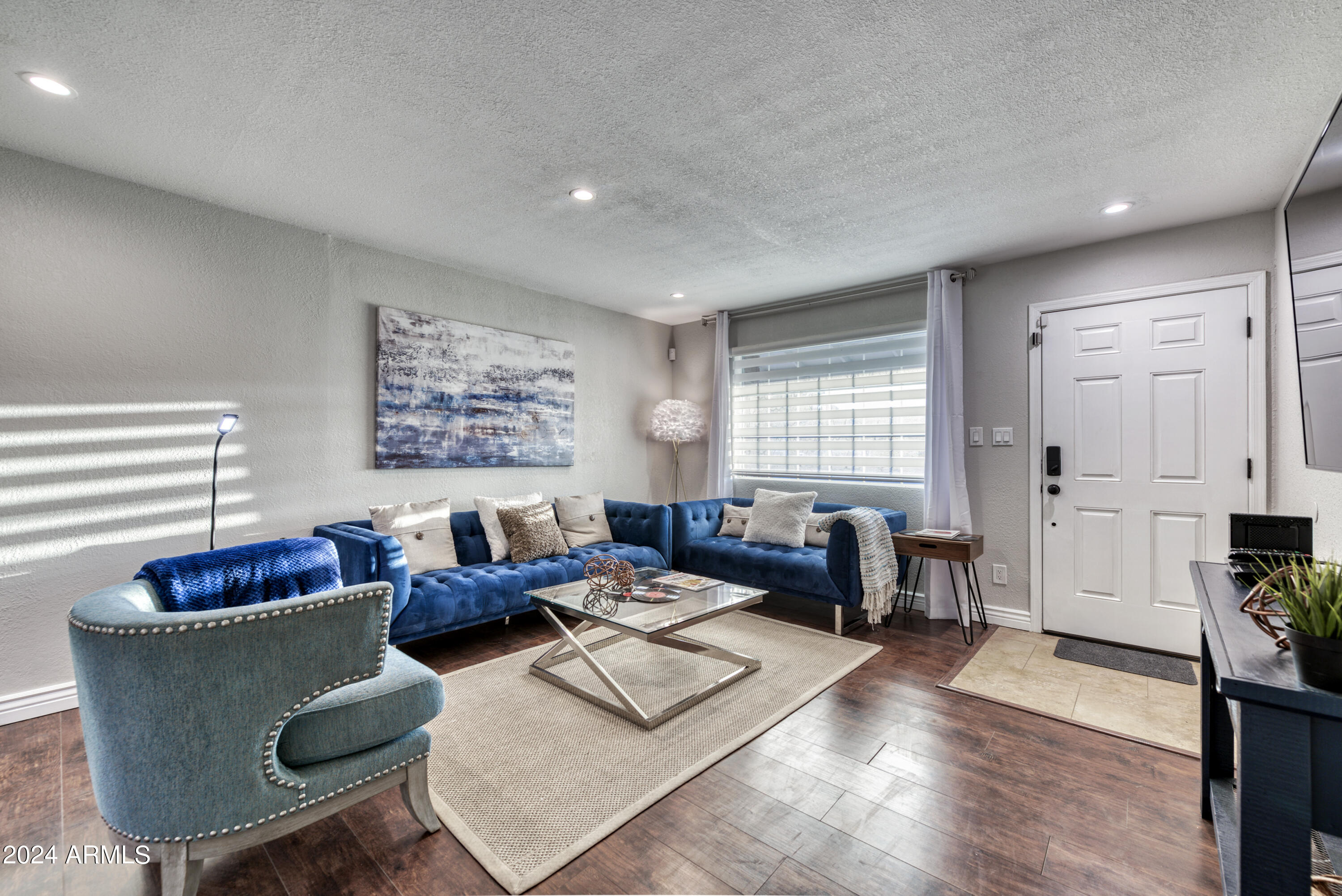 15841 North 23rd Place Phoenix, AZ 85022 - Photo 9 of 35 Living Room ~ Entry