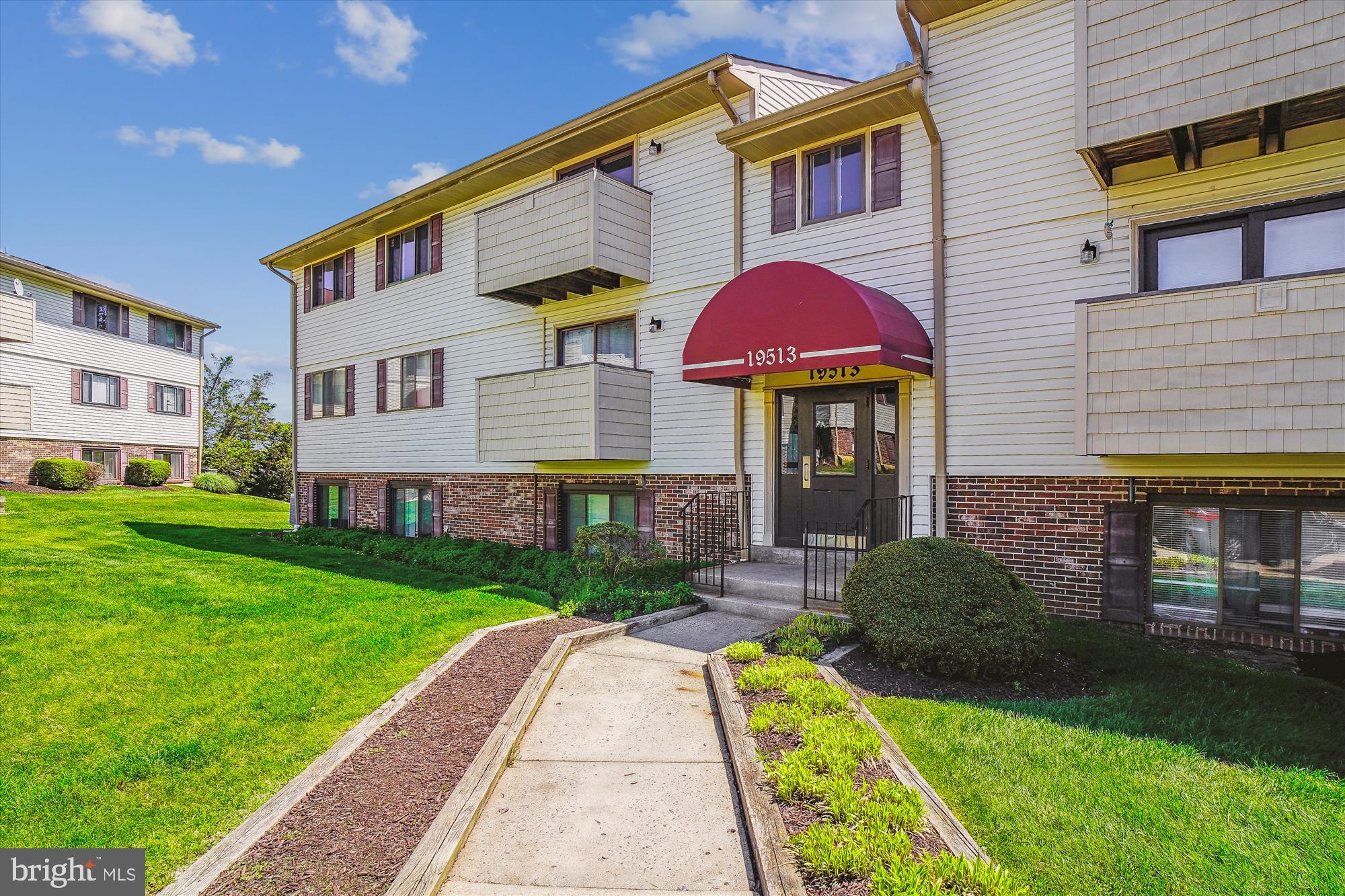 19513 Gunners Branch Road, Unit J Germantown, MD 20876 - Photo 1 of 20 Gallery Image 1