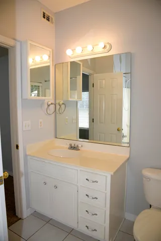 $1,850 | 1501 Partin Drive North, Unit 217, Niceville, FL 32578