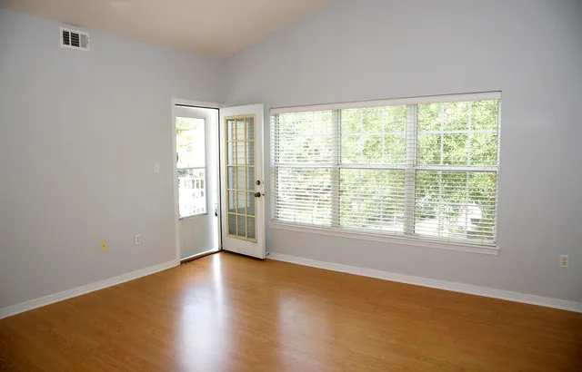 $1,850 | 1501 Partin Drive North, Unit 217, Niceville, FL 32578