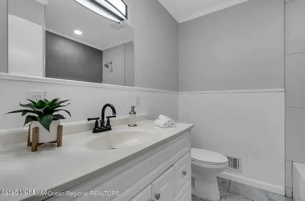 $3,600 | 821 Bay Avenue, Toms River, NJ 08753