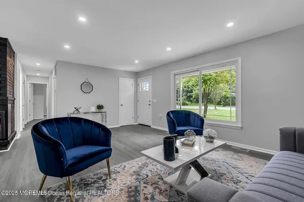 $3,600 | 821 Bay Avenue, Toms River, NJ 08753