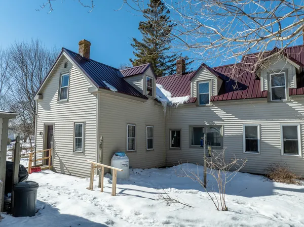 $125,000 | 4 Stevens Avenue, Unit 2, Eastport, ME 04631