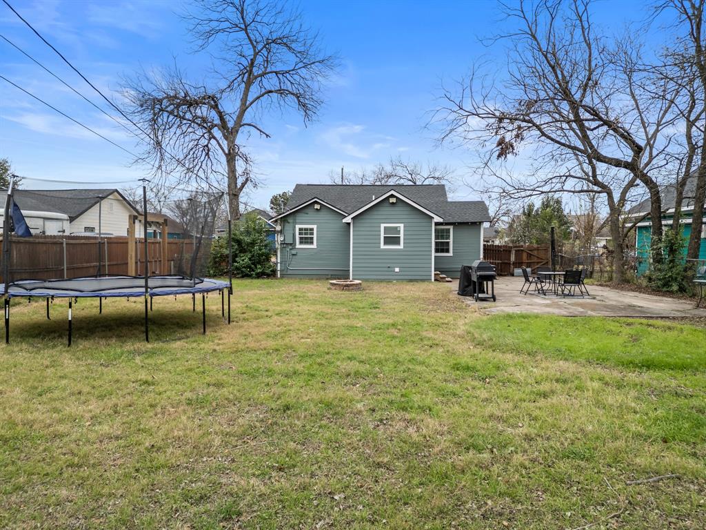 2119 Alexander Avenue Waco, TX 76708 - Photo 18 of 20 a front view of a building with a yard