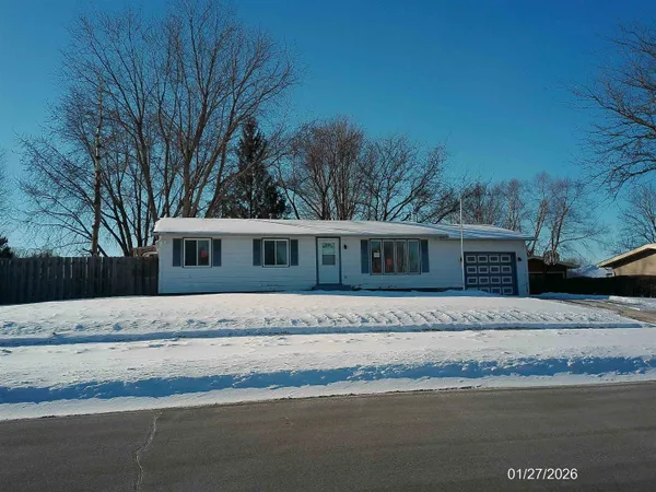 $220,000 | 502 Arthur Drive, Clinton, WI 53525