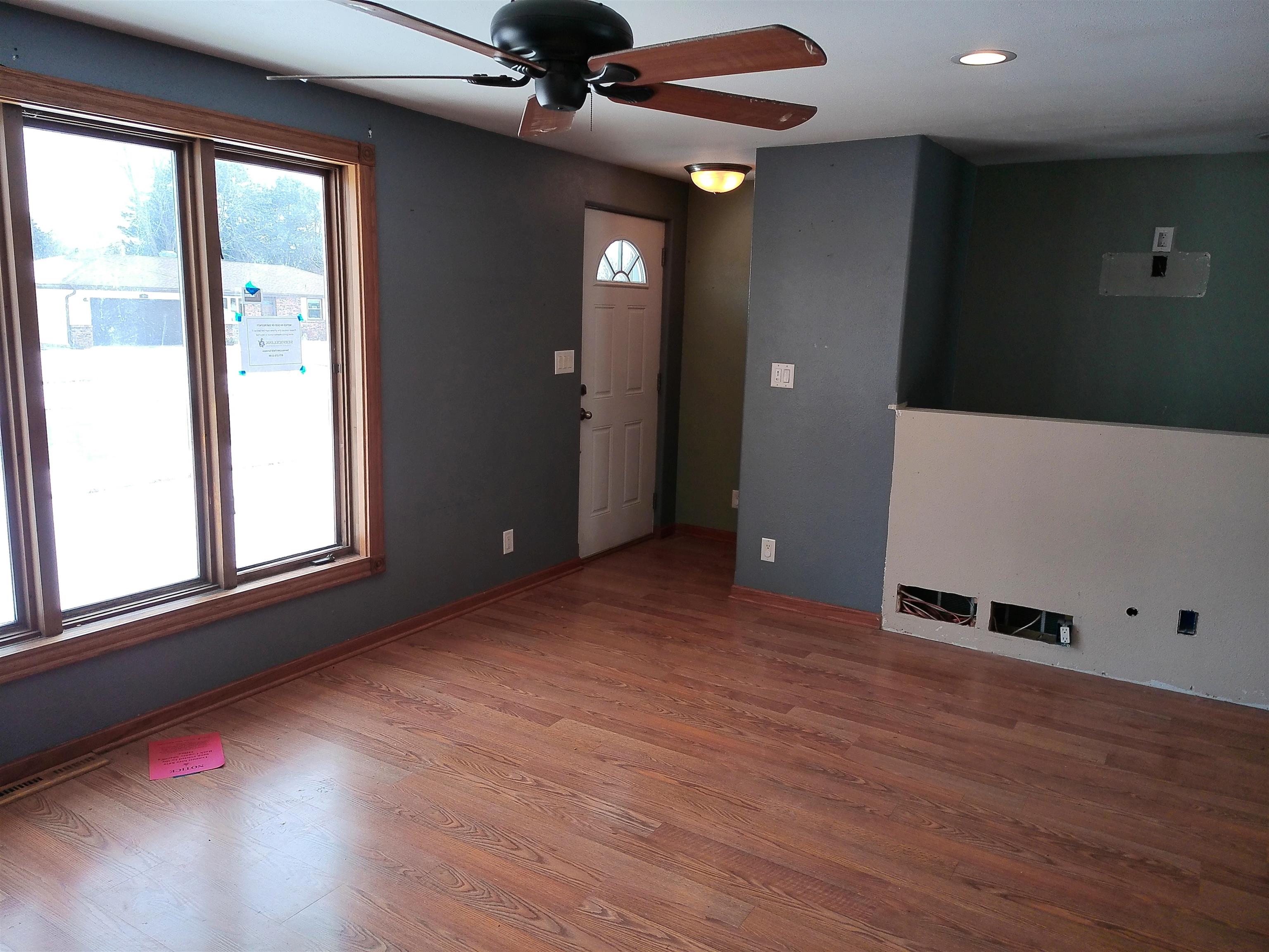 502 Arthur Drive Clinton, WI 53525 - Photo 11 of 31