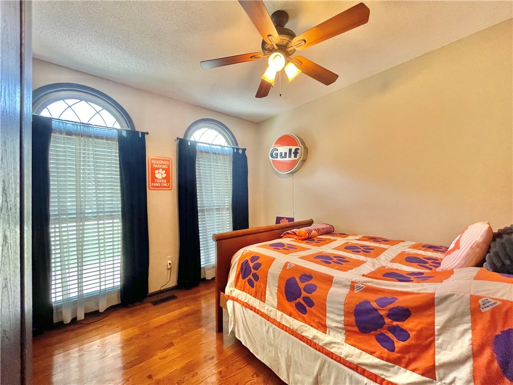 401 Glen Laurel Drive Easley, SC 29642 - Photo 26 of 36