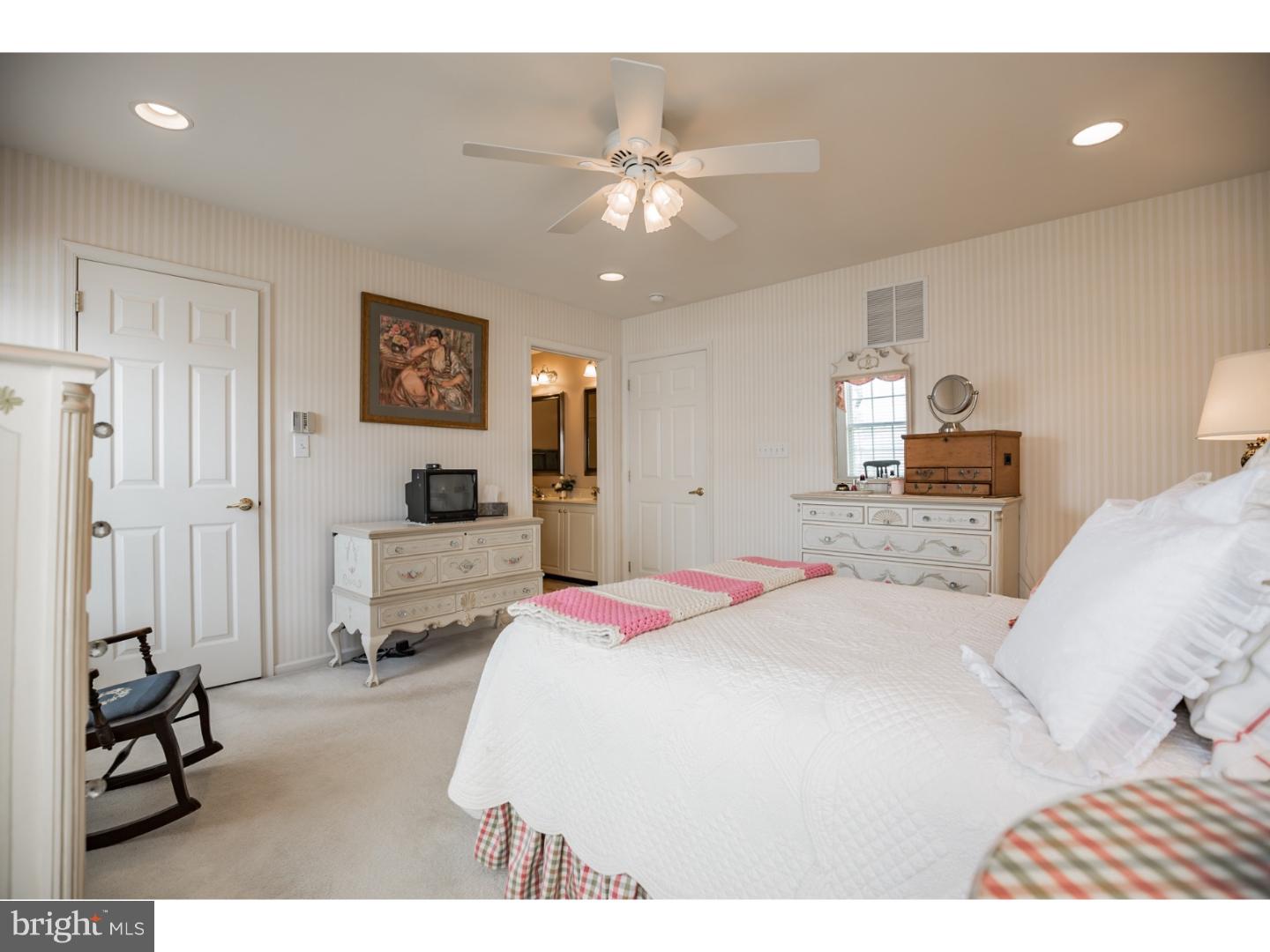 5 Glen Forrest Road Mount Laurel, NJ 08054 - Photo 14 of 22