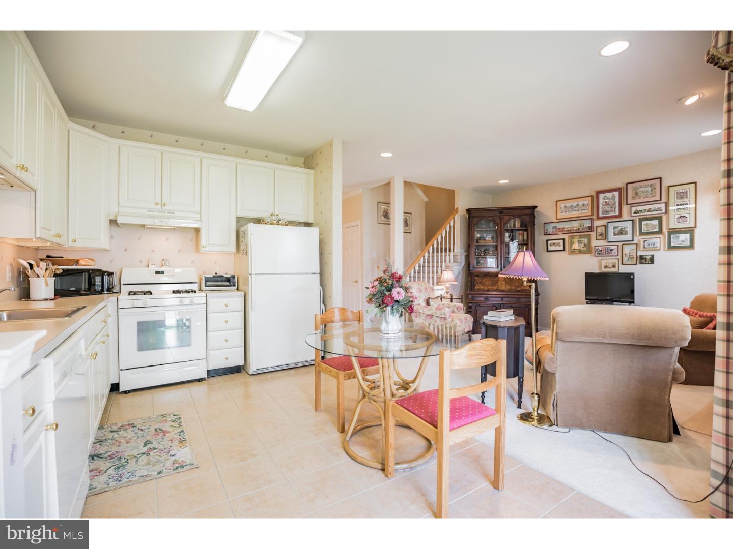 5 Glen Forrest Road Mount Laurel, NJ 08054 - Photo 8 of 22