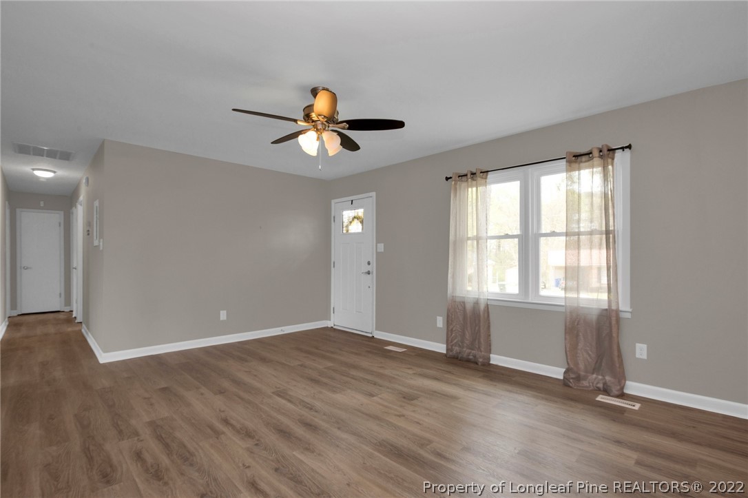 5401 Brookfield Road Fayetteville, NC 28303 - Photo 7 of 32 Gallery Image 7