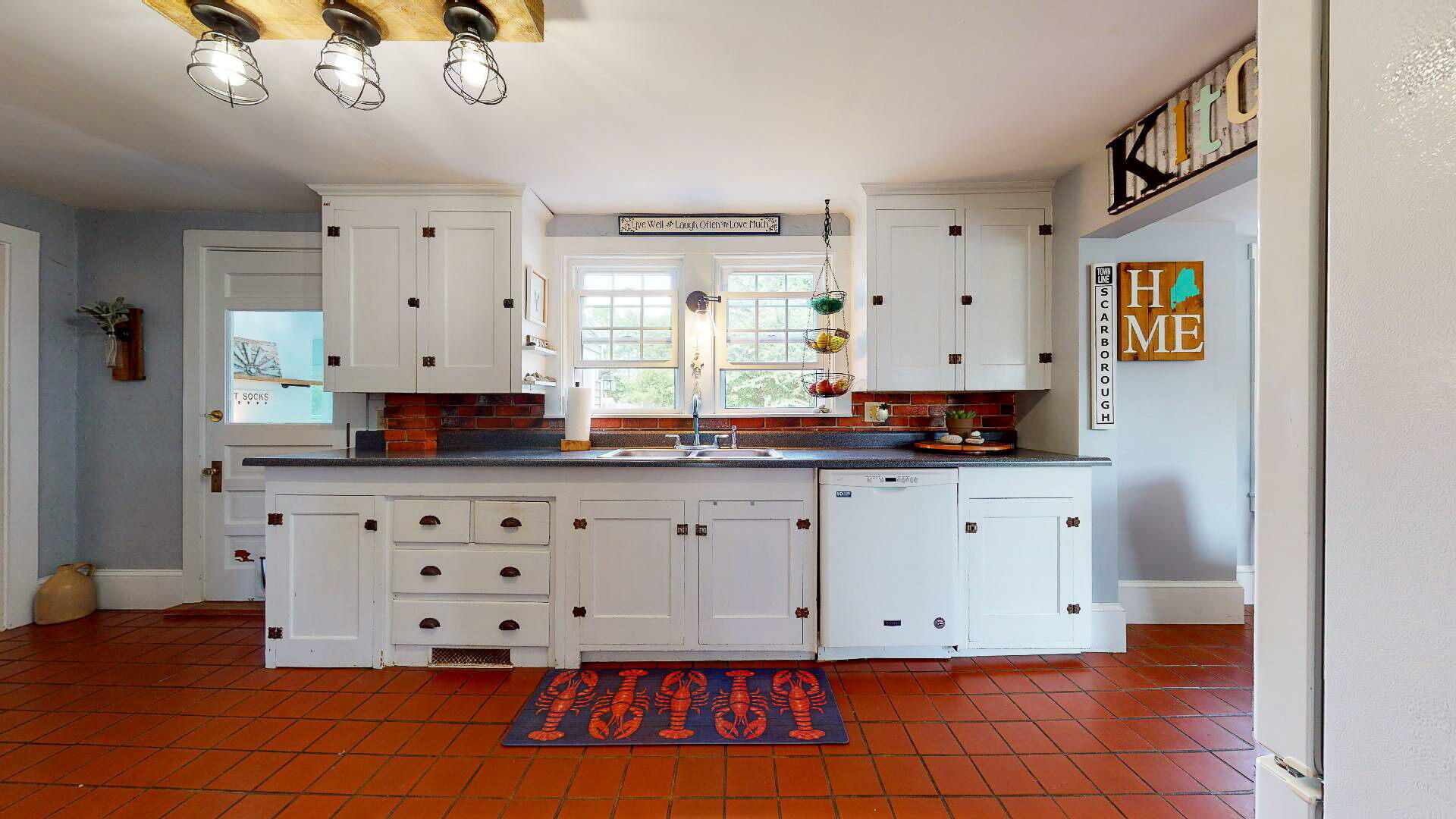 270 Black Point Road Scarborough, ME 04074 - Photo 11 of 35 11-web-or-mls-270-Black-Point-Rd-0616202