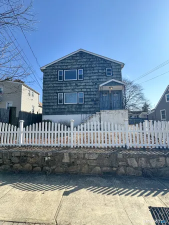 $2,500 | 1254 Reservoir Avenue, Bridgeport, CT 06606