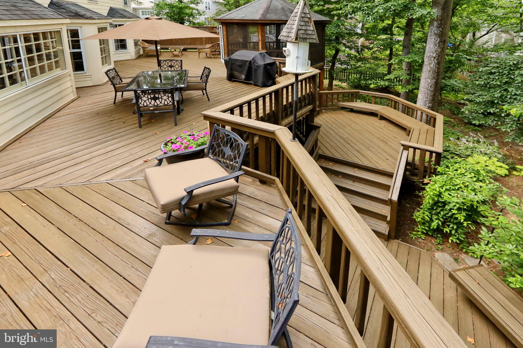 11272 Center Harbor Road Reston, VA 20194 - Photo 34 of 44 Multi-level deck