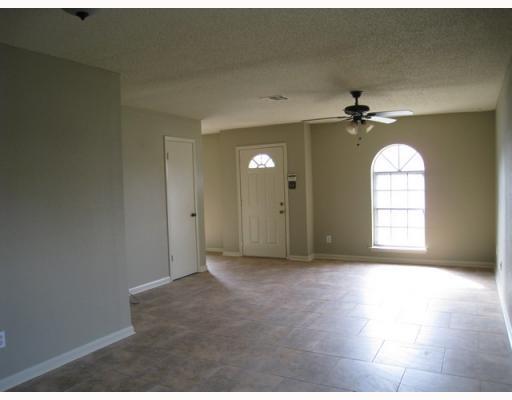 1912 North Sugar Ridge Road Laplace, LA 70068 - Photo 4 of 11 Gallery Image 4