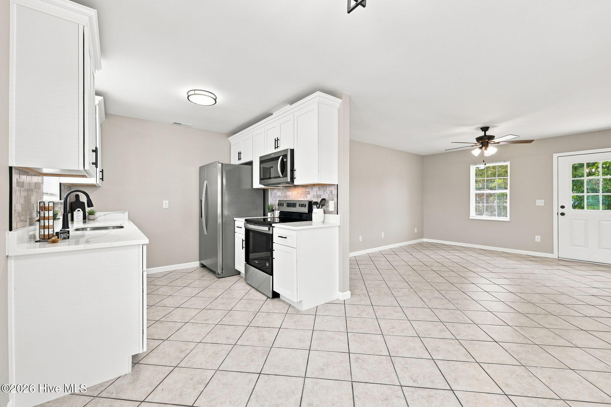 636 Hill Rd Circle Ayden, NC 28513 - Photo 8 of 25 Gallery Image 8