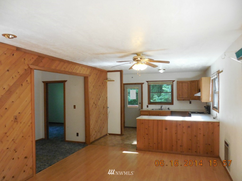 22538 Amick Road Mount Vernon, WA 98274 - Photo 4 of 12 Gallery Image 4