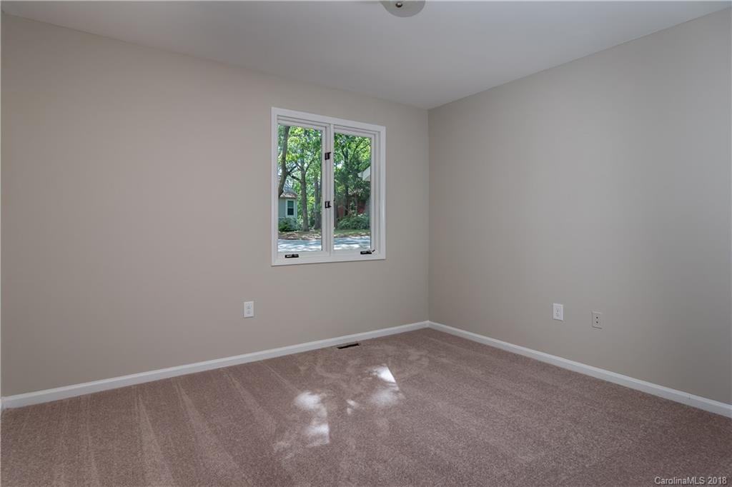 16111 Tana Tea Circle Tega Cay, SC 29708 - Photo 18 of 27 Gallery Image 18