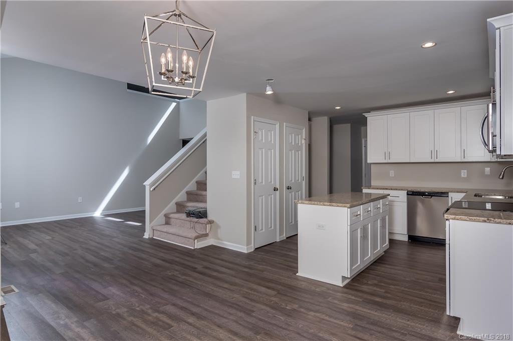 16111 Tana Tea Circle Tega Cay, SC 29708 - Photo 8 of 27 Gallery Image 8