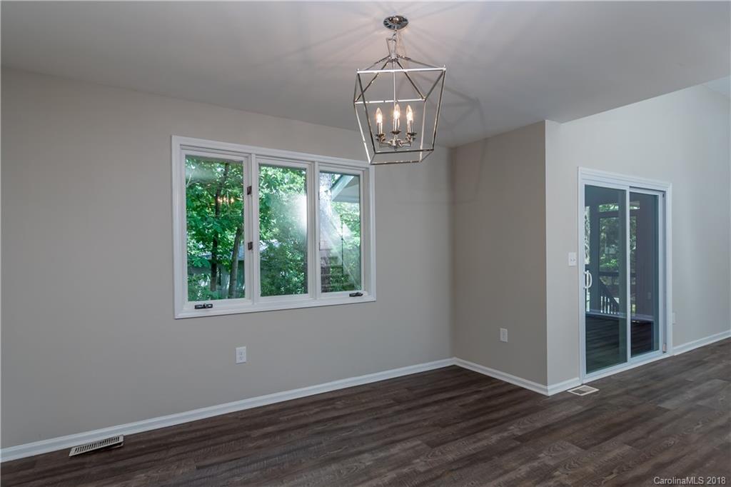 16111 Tana Tea Circle Tega Cay, SC 29708 - Photo 10 of 27 Gallery Image 10