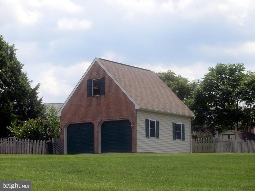 638 East Main Street Lititz, PA 17543 - Photo 13 of 13
