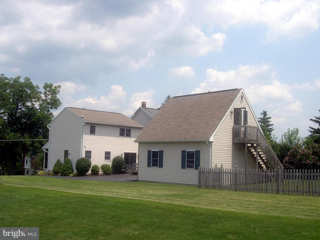 638 East Main Street Lititz, PA 17543 - Photo 10 of 13