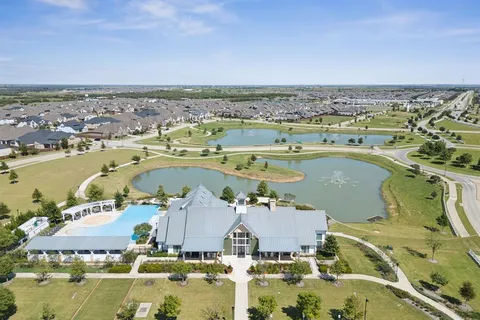 $468,000 | 4105 Silver Spur Court, Aubrey, TX 76227