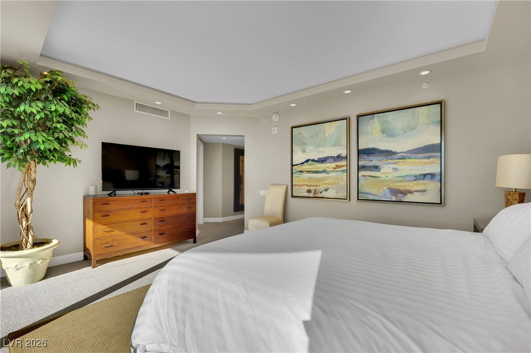 2777 Paradise Road, Unit 1803 Las Vegas, NV 89109 - Photo 28 of 48 Bedroom featuring recessed lighting and carpet floors