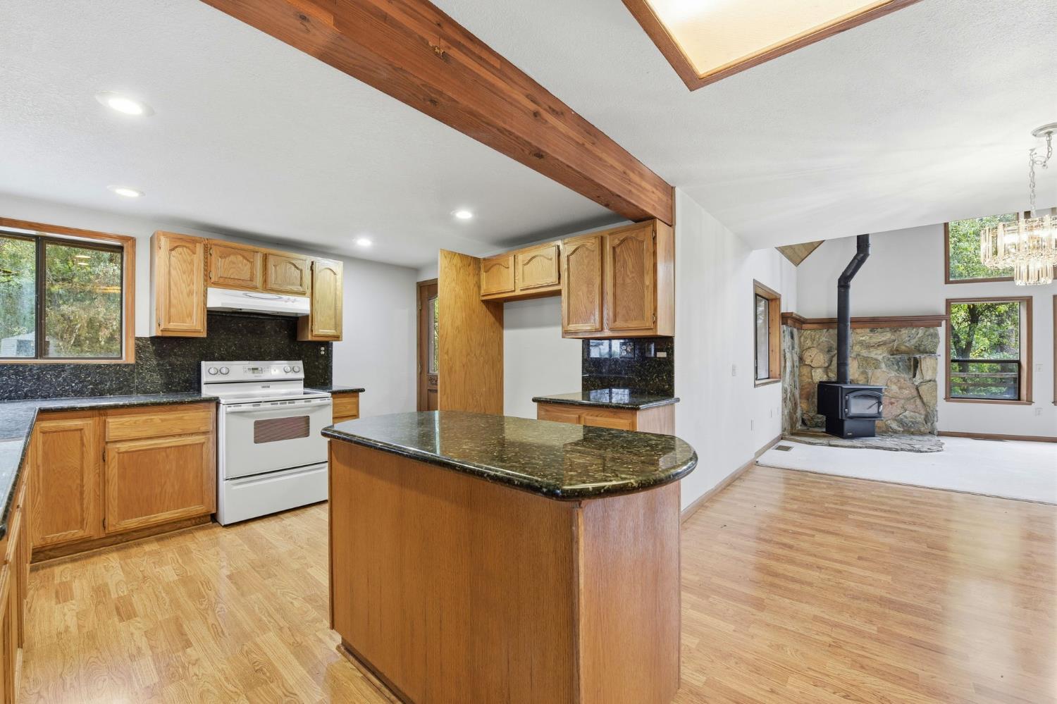 1950 Bear Rock Road Placerville, CA 95667 - Photo 13 of 50