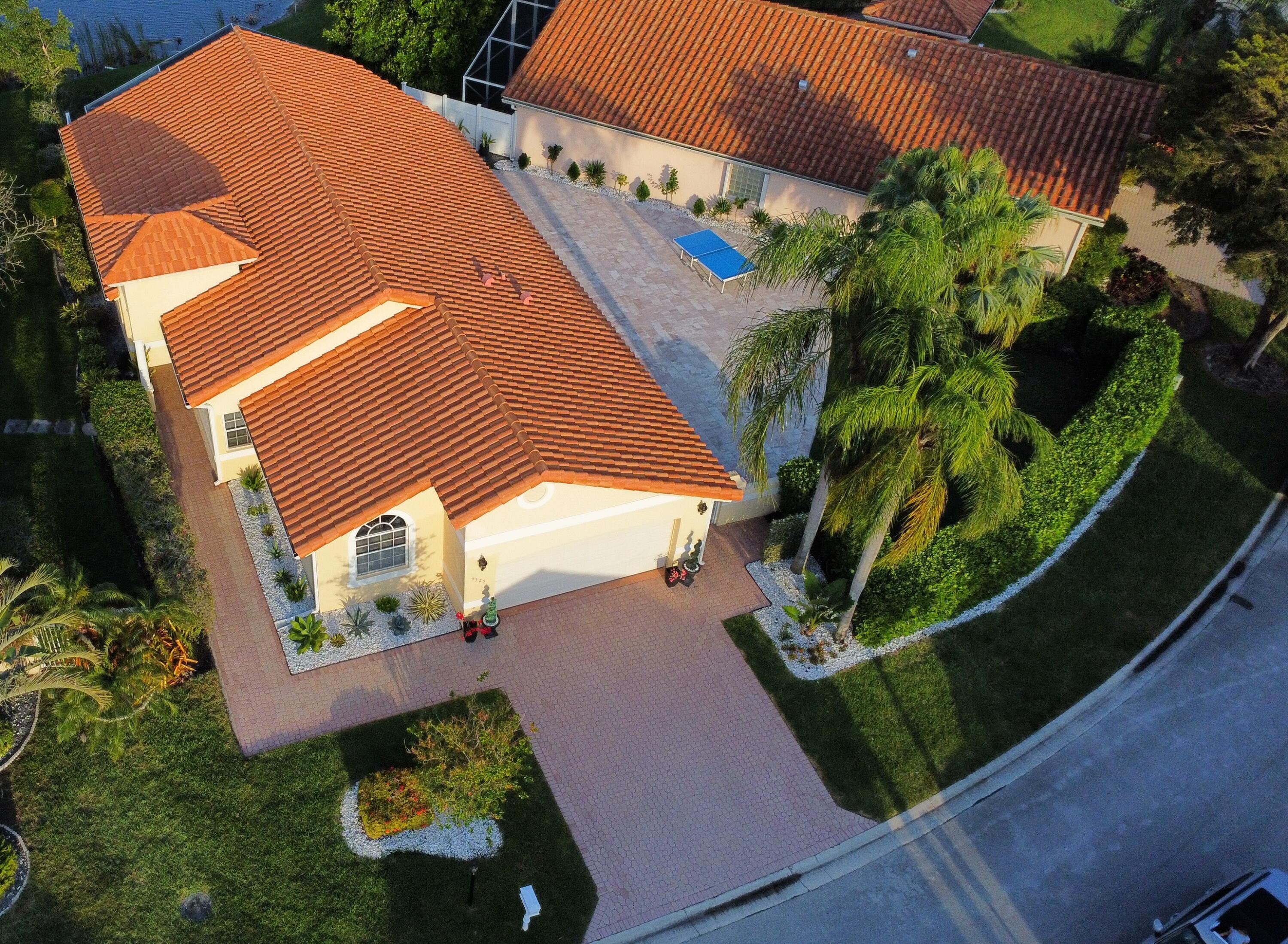 5325 Bodega Place Delray Beach, FL 33484 - Photo 4 of 40 BDYO8229