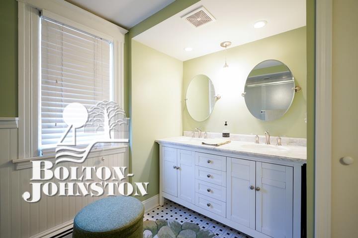 214 Moross Road Grosse Pointe Farms, MI 48236 - Photo 20 of 35
