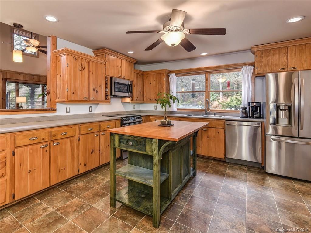 9 High Country Road Weaverville, NC 28787 - Photo 10 of 24 Gallery Image 10