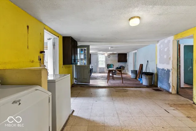 $72,900 | 200 South Madison Street, Bowling Green, IN 47833