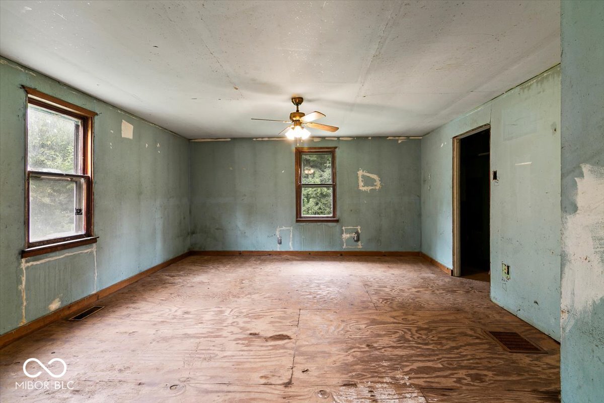 200 South Madison Street Bowling Green, IN 47833 - Photo 18 of 30