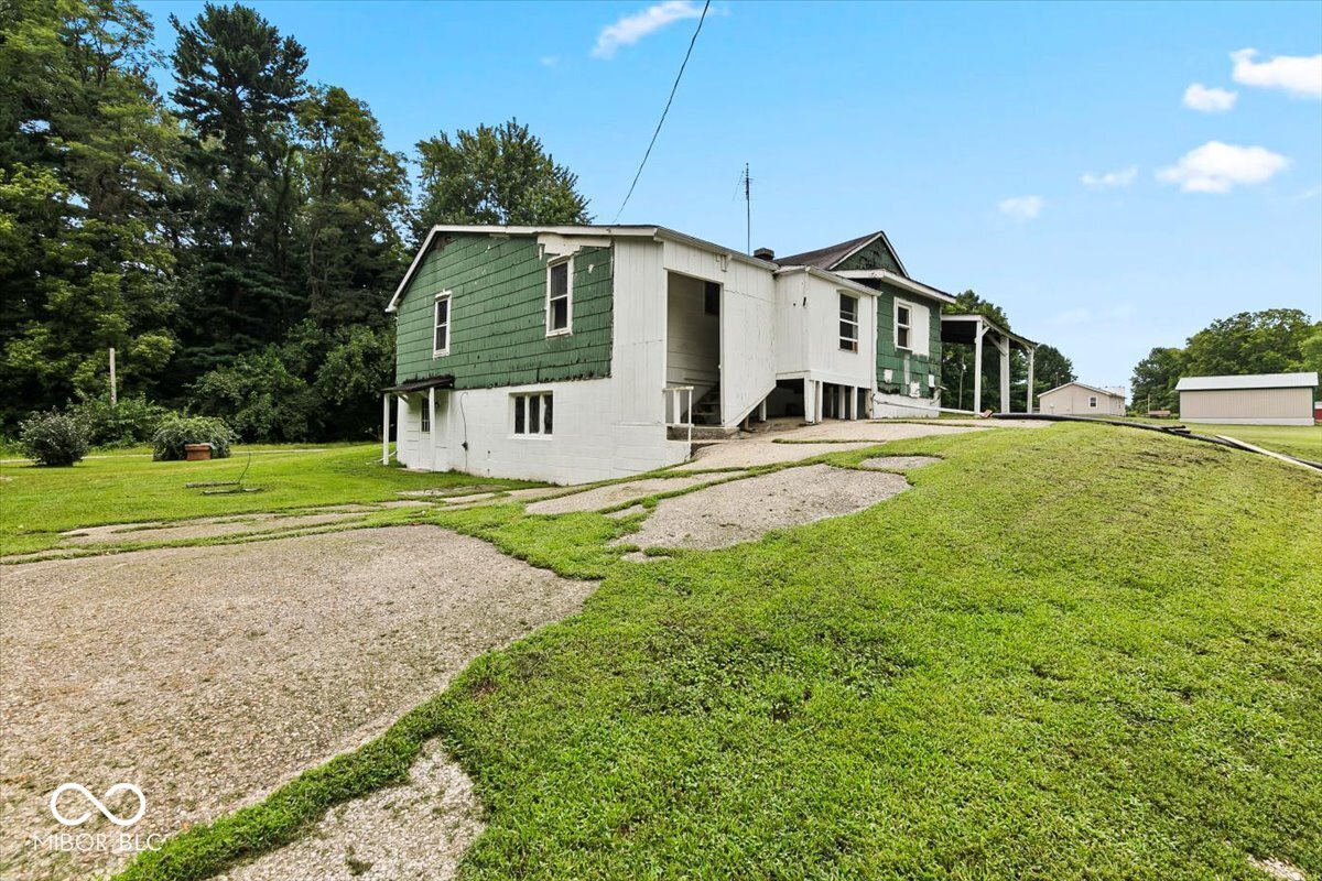 200 South Madison Street Bowling Green, IN 47833 - Photo 22 of 30