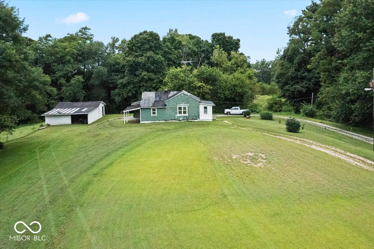 200 South Madison Street Bowling Green, IN 47833 - Photo 4 of 30