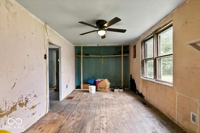 $72,900 | 200 South Madison Street, Bowling Green, IN 47833