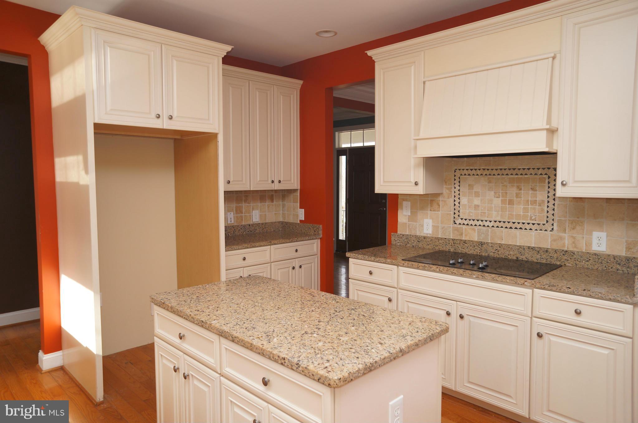 18521 Blue Ridge Mountain Road Bluemont, VA 20135 - Photo 14 of 30 Kitchen