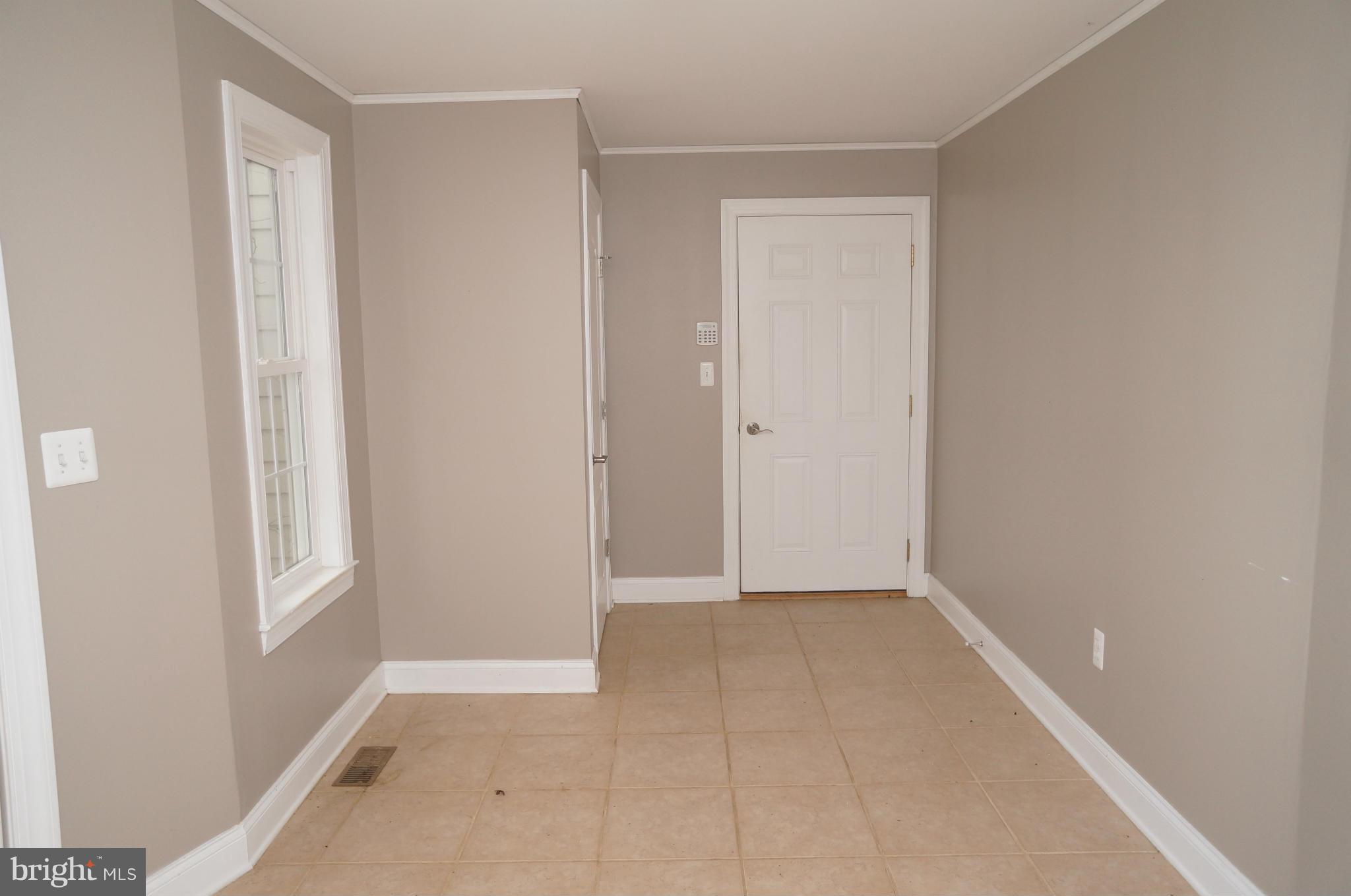 18521 Blue Ridge Mountain Road Bluemont, VA 20135 - Photo 18 of 30 Interior (General)