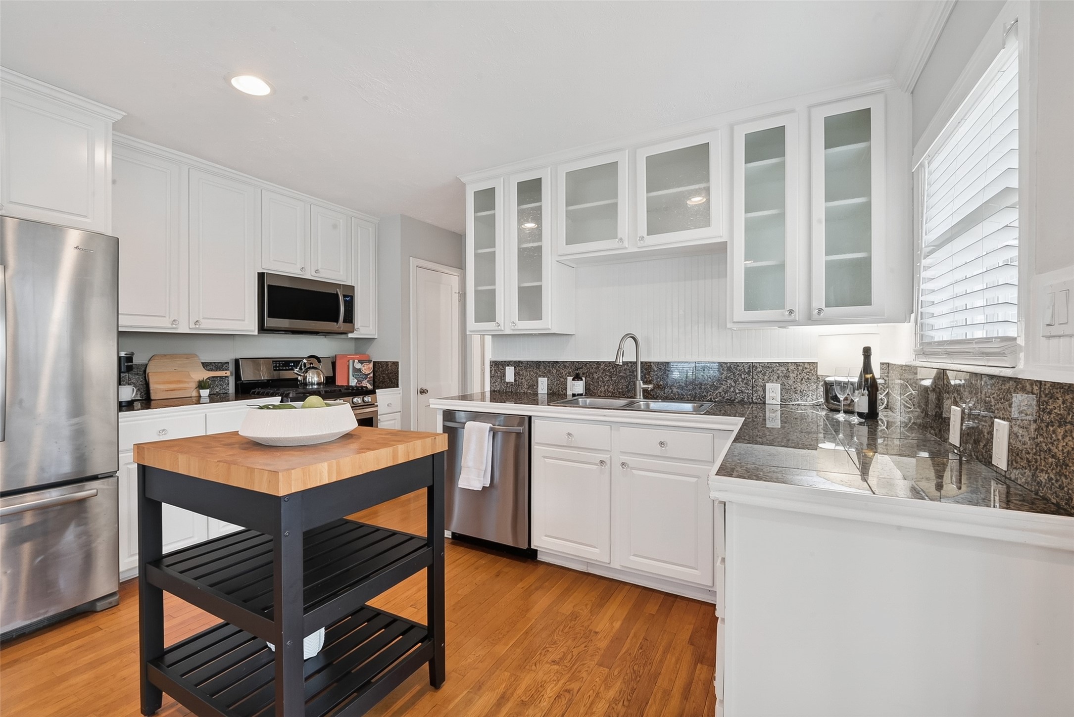 2019 Gostick Street Houston, TX 77008 - Photo 17 of 36