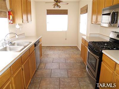 8056 North Halter Road Tucson, AZ 85741 - Photo 10 of 20 Gallery Image 10