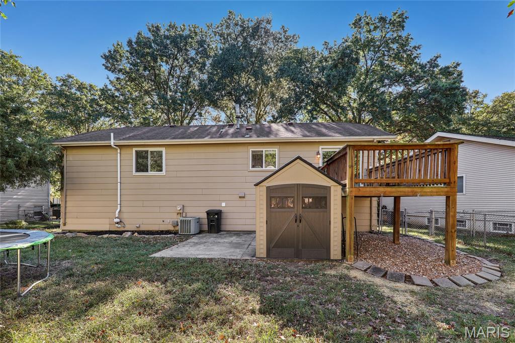 1111 Shadowoak Drive Ballwin, MO 63021 - Photo 28 of 31 Gallery Image 28