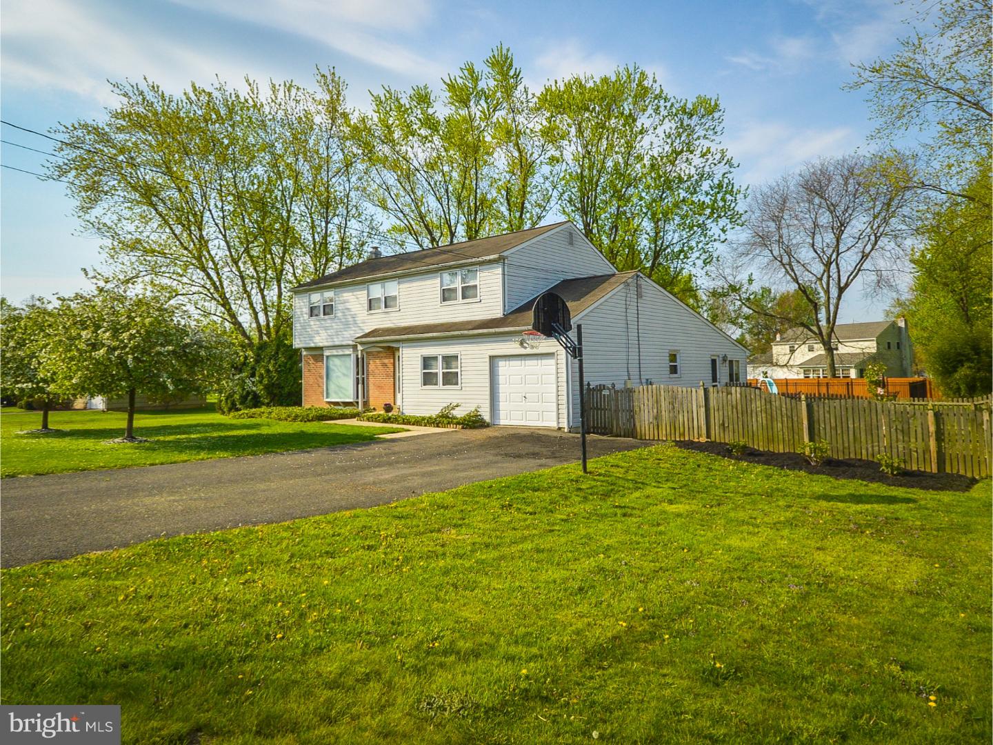 1510 School Road Hatfield, PA 19440 - Photo 1 of 24 Exterior Front