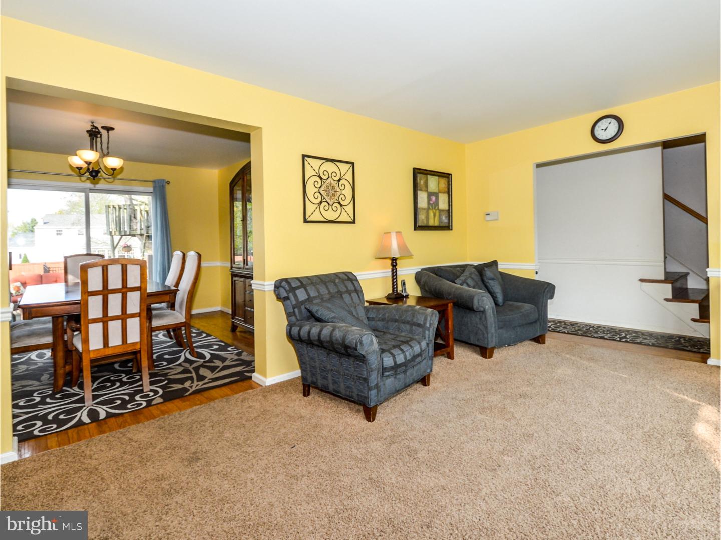 1510 School Road Hatfield, PA 19440 - Photo 3 of 24 Living Room