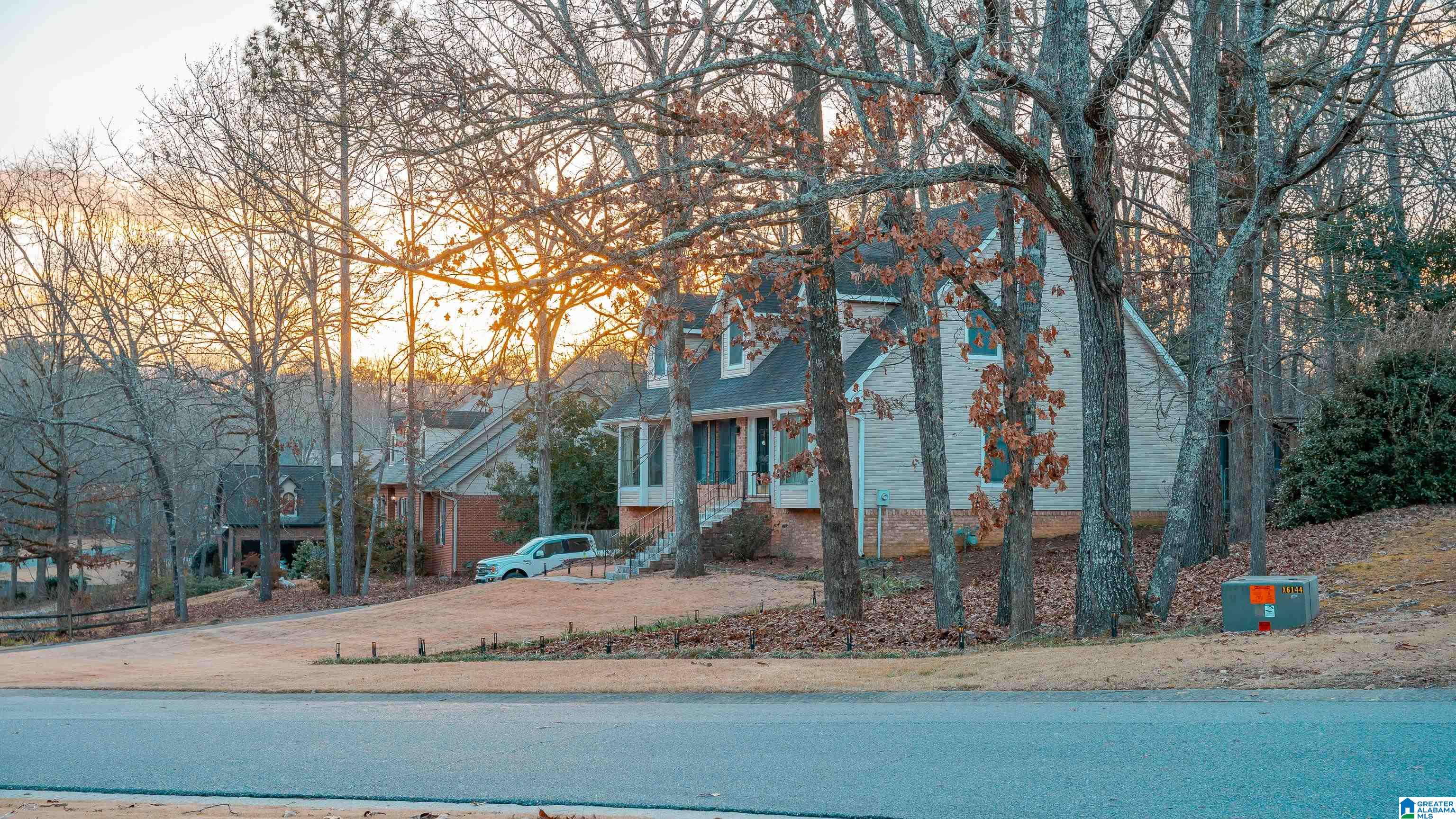5062 Stratford Road Birmingham, AL 35242 - Photo 3 of 47