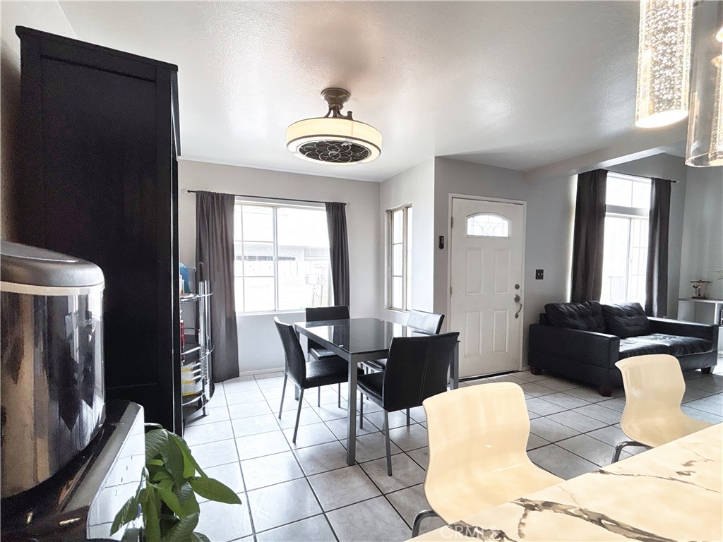 820 West Compton Boulevard, Unit 16 Compton, CA 90220 - Photo 11 of 31