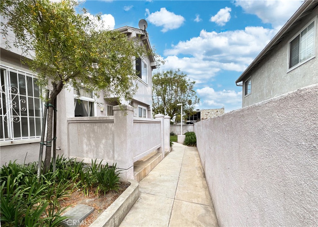 820 West Compton Boulevard, Unit 16 Compton, CA 90220 - Photo 26 of 31